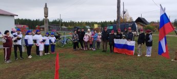 Балаҕан ыйын 13 күнүгэр  «Дьиэ кэргэнинэн сүүрүү» диэн тэрээһин Уолбукка буолан ааста.